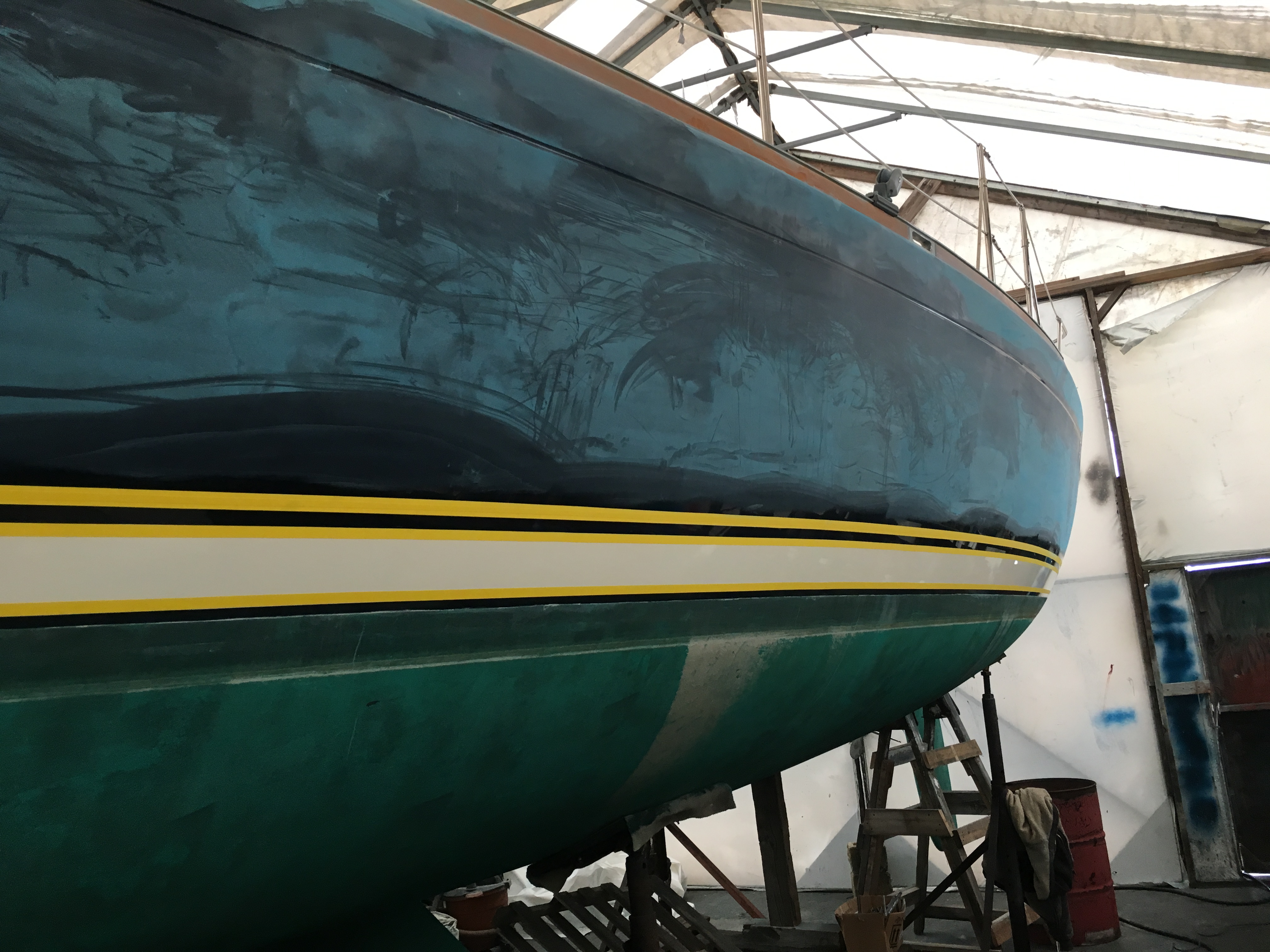 Prepping a Sabre 386 for an Awlgrip Paint Job - January 2017